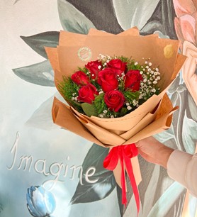 7 adet Gül, Bodrum çiçekçi, Yalıkavak marina Çiçekçi